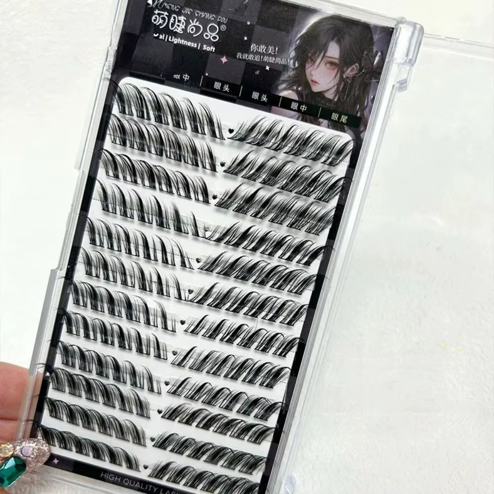 Faux cils individuels effet œil de renard