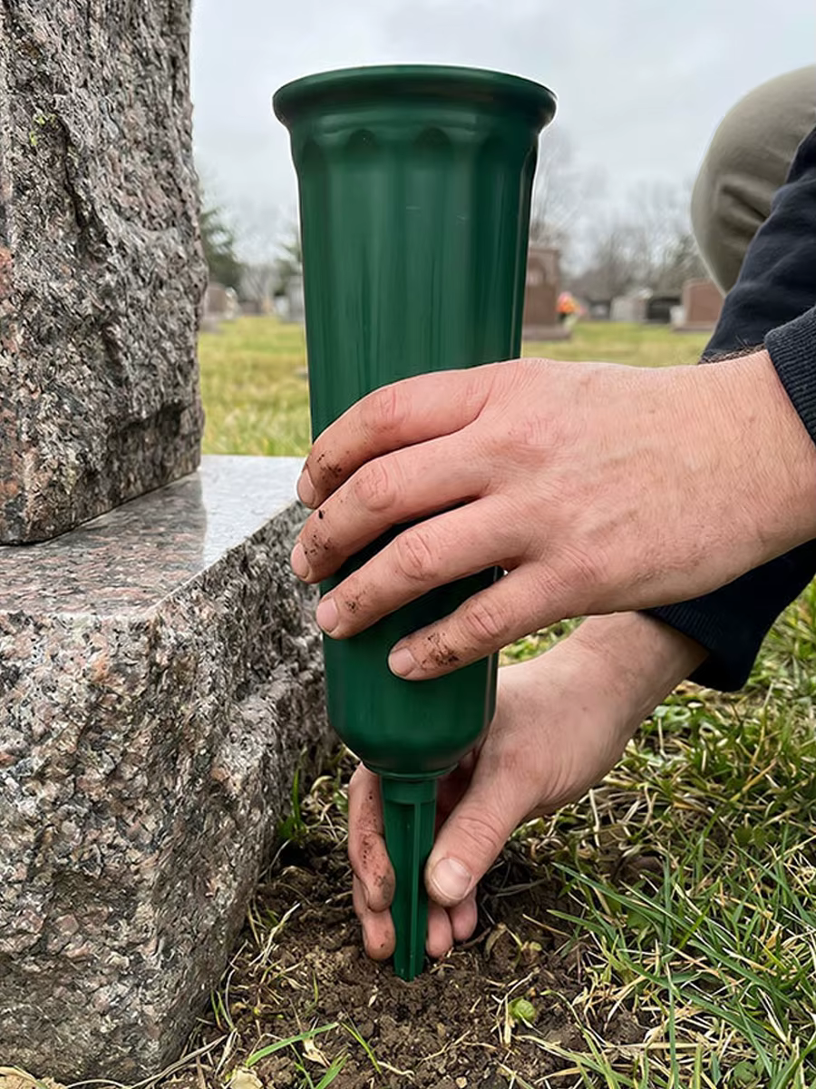 Vase à fleurs pour cimetière, support pour insertion florale sur tombe, conteneur pour arrangement de fleurs artificielles séchées pour la décoration des tombes