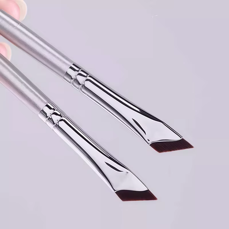 1/2/3 Pinceaux professionnels ultra-fins angulaires pour eye-liner, pinceaux plats à angle fin pour le contour des sourcils, pinceaux de précision pour le maquillage du visage, outils de maquillage