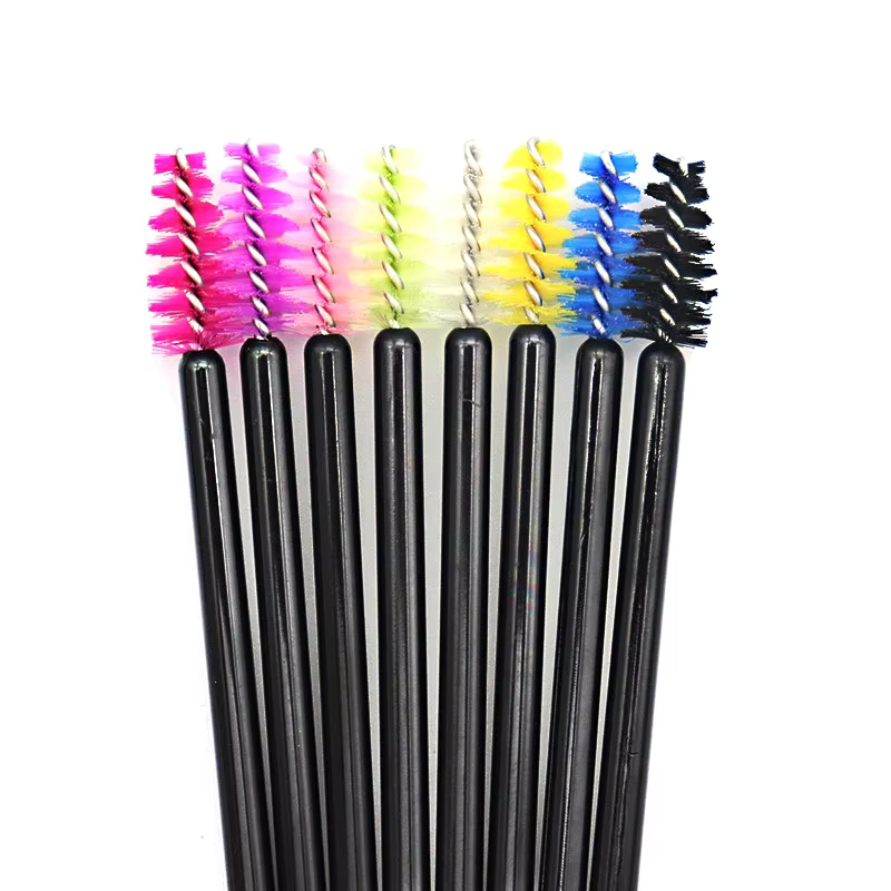 Mini brosses à cils, baguettes de Mascara