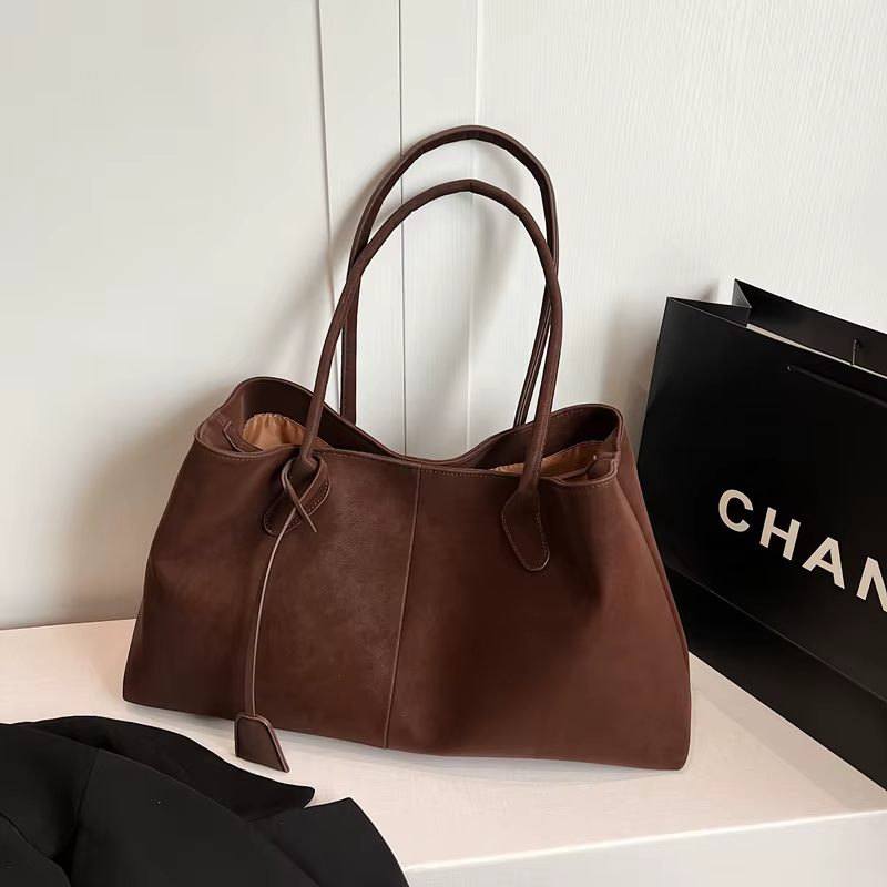 Sac à main polyvalent en faux daim pour femme, sac à main de grande capacité, sac initié, haute qualité, produit tendance, savoir, solide, 2025