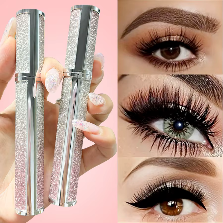 Mascara 4D allongeant les cils noirs