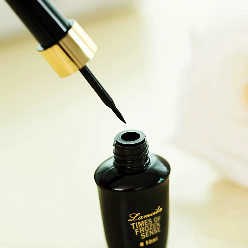 Stylo Eyeliner Liquide à vaccage Rapide