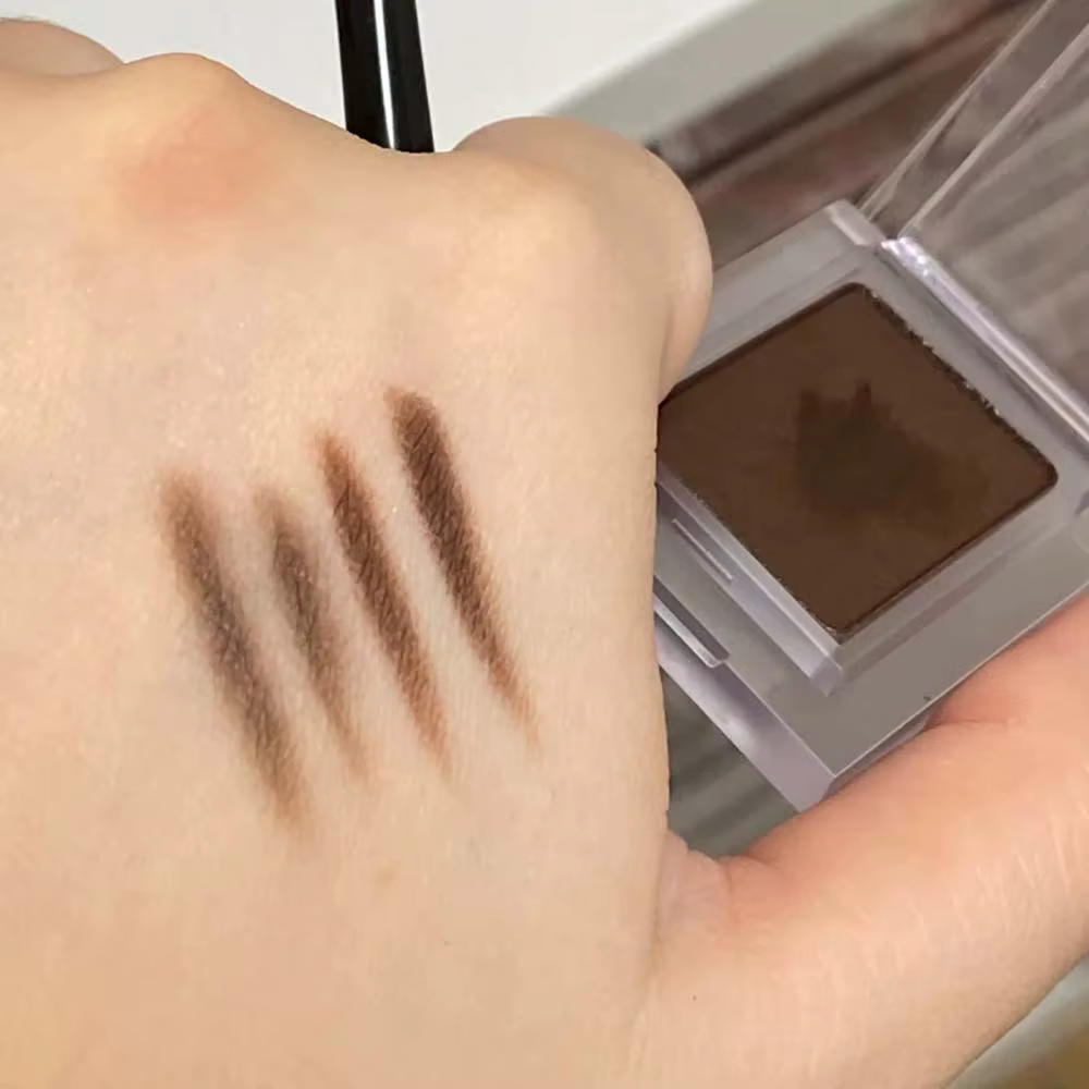 Fard à paupières crème monochrome brun rouge foncé
