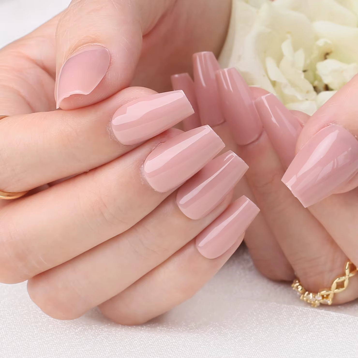 Faux ongles courts et brillants, couleur brique, cercueil, brillants, carrés, pour salon, art, Ballet, Nude, rose, pointes complètes au milieu