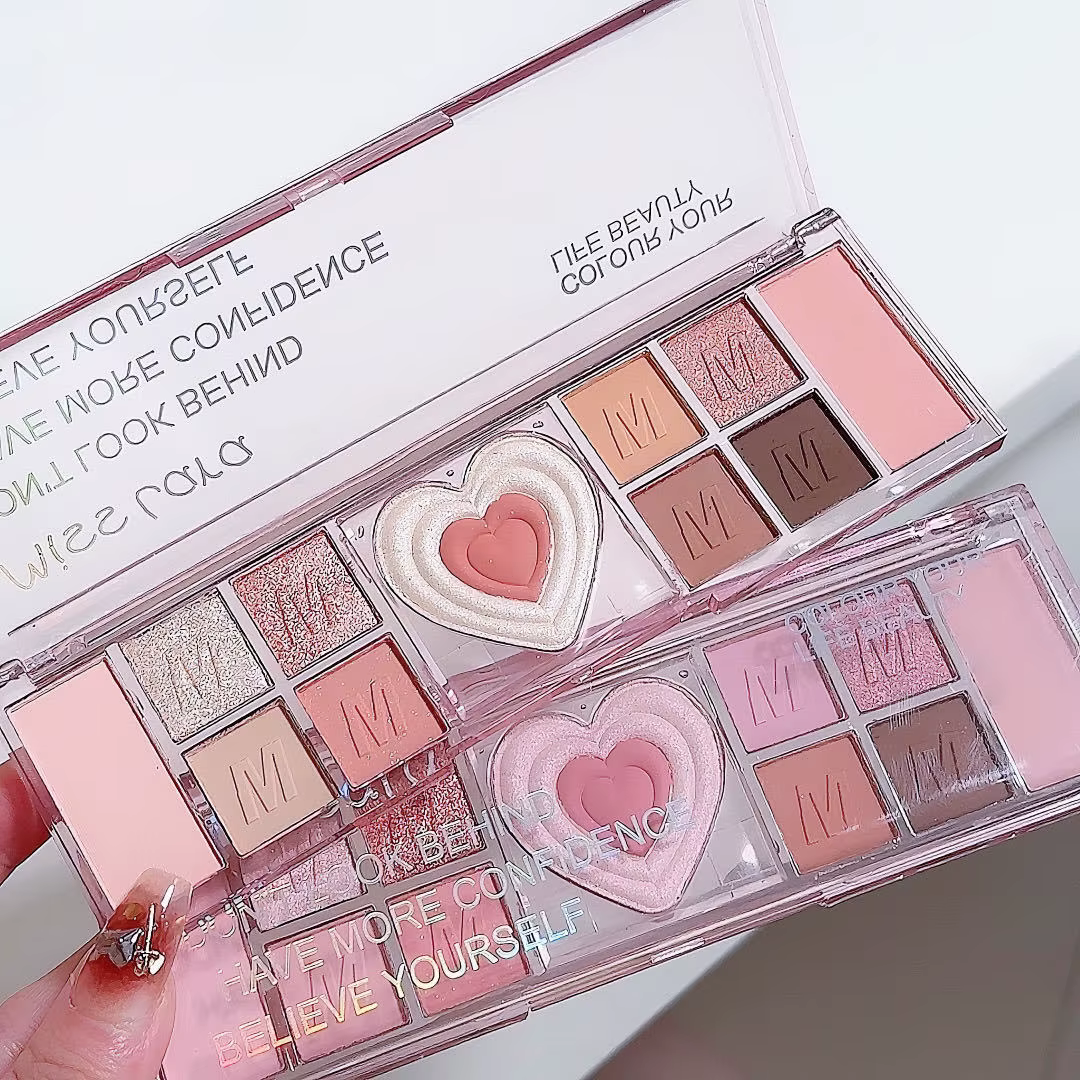 Palette de fards à paupières rose