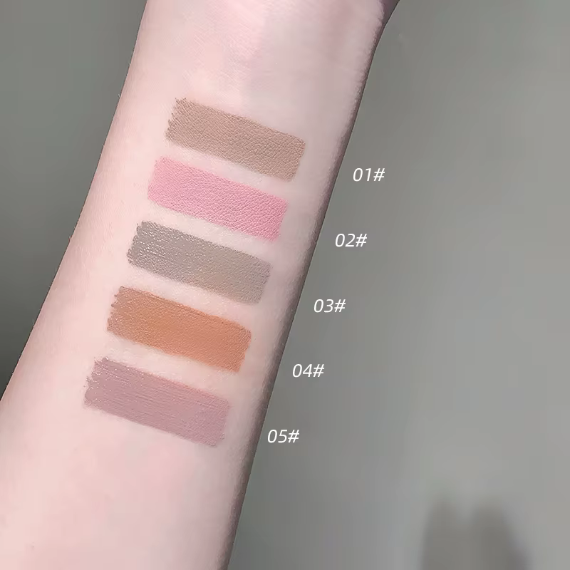 Rehausseur de teinture de sourcils rose brumeux