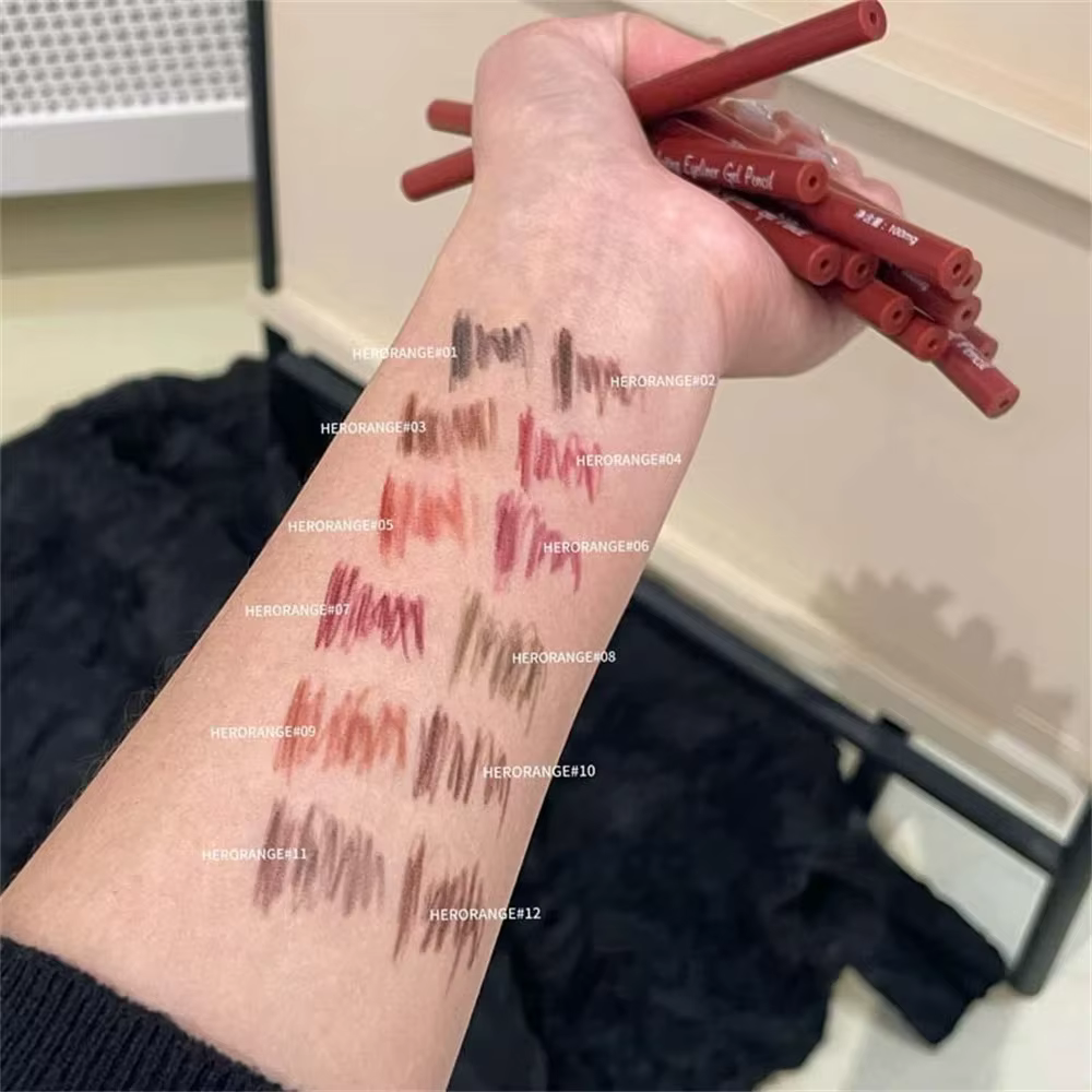 Crayon Eyeliner 12 Couleurs Rouge Vin Lisse Haute Pigmentation Mat Imperméable Aegyosal pour Effet Yeux de Soie Cosmétique