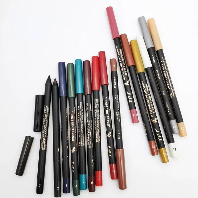 Crayon Eyeliner bleu mat