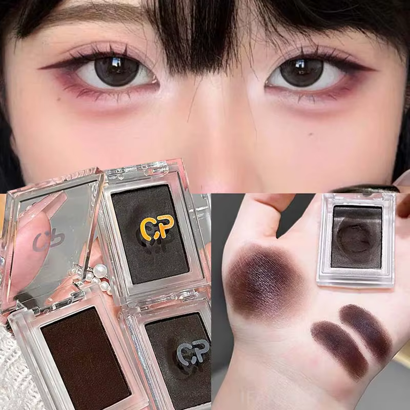 Palette de maquillage multifonctionnelle rouge brun foncé