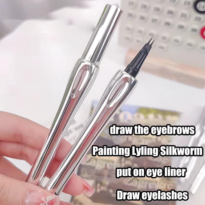 Crayon à sourcils liquide à 2 points