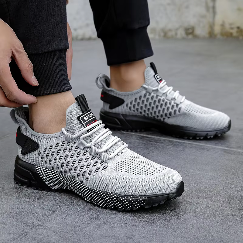 Chaussures en maille pour hommes, Design tendance à grille Unique, chaussures de course respirantes et confortables, nouvelles chaussures de sport d'été pour basket-ball sur piste