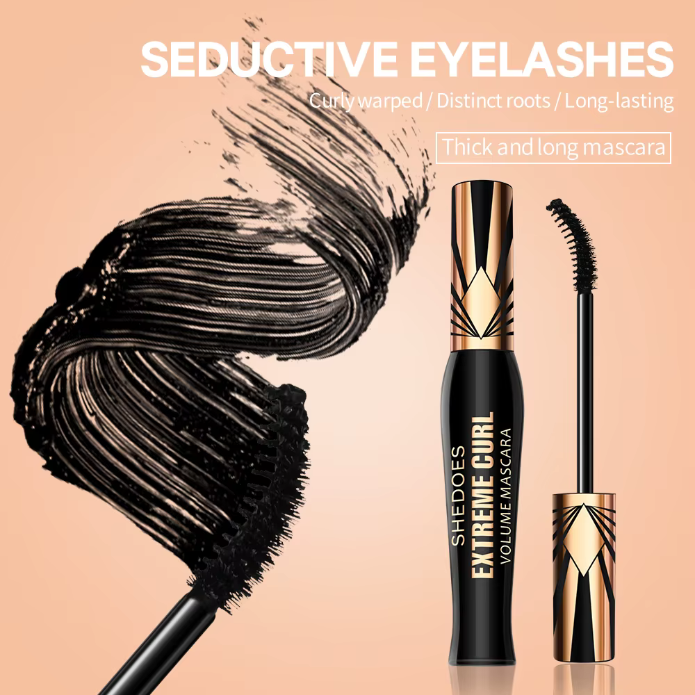 Mascara volumateur et bouclant