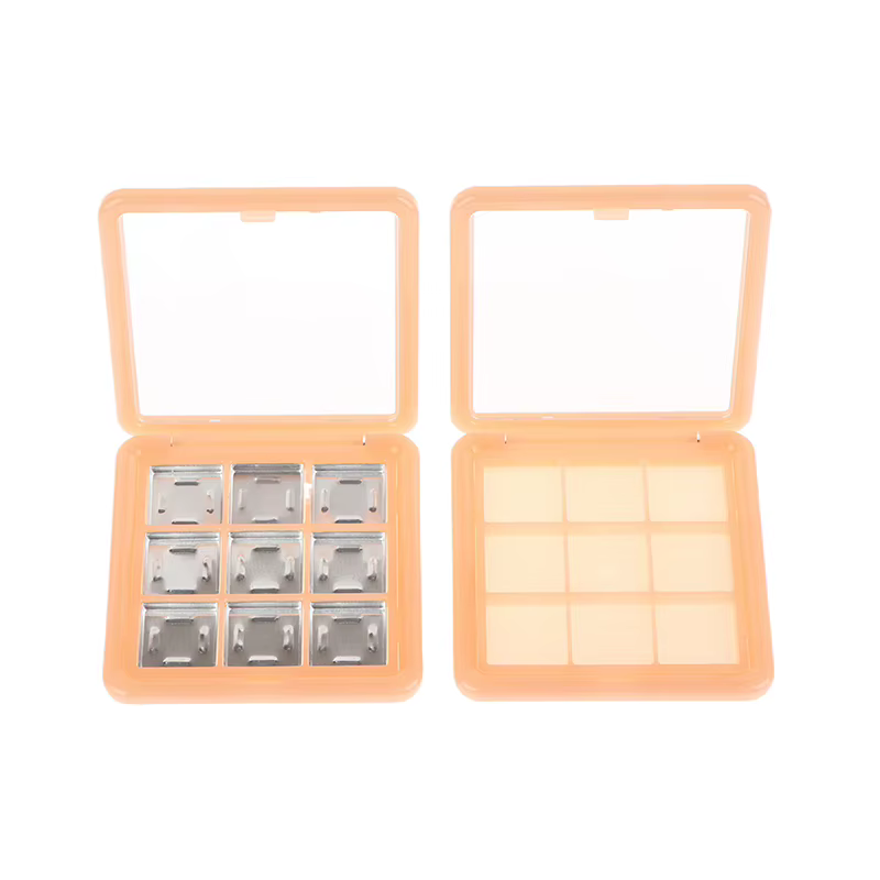 Palette de maquillage pour les yeux à 9 compartiments vides
