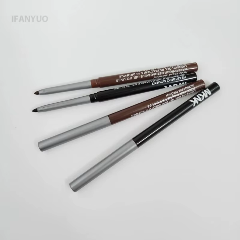 Crayon eye-liner noir imperméable