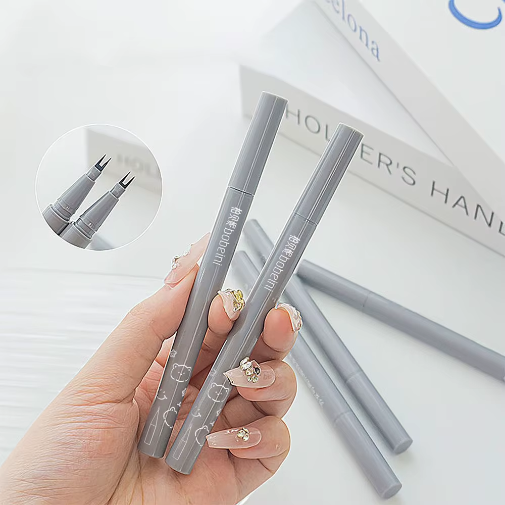Eyeliner à Double griffe