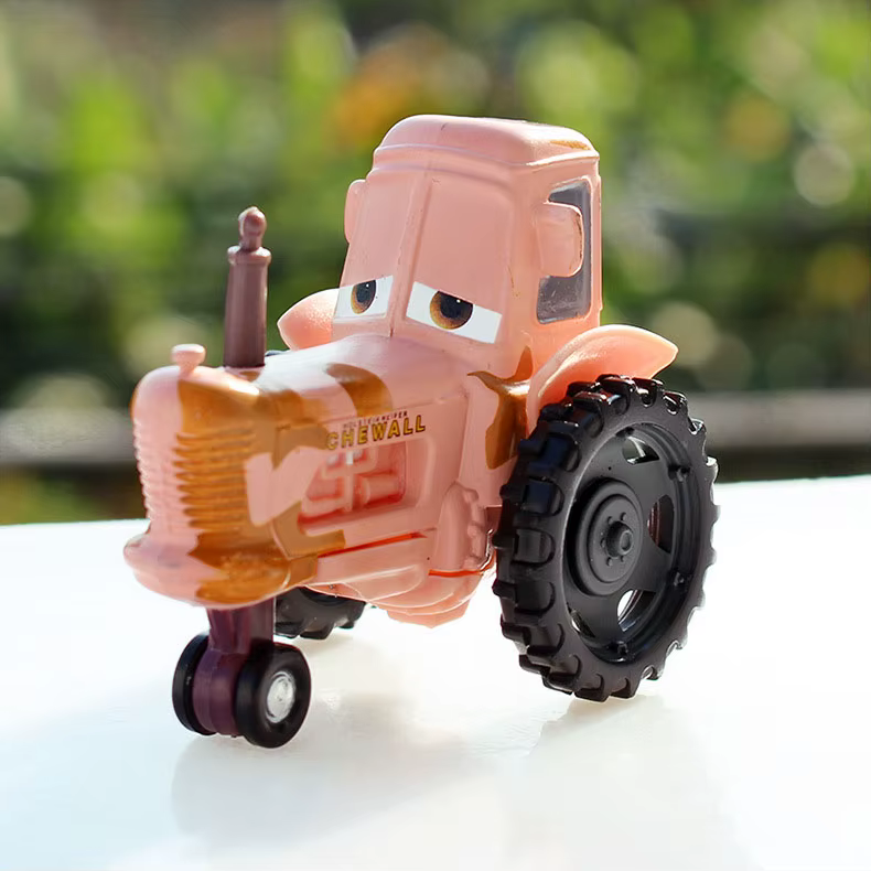 ▎ Disney Pixar Cars 3 1:55 Voiture de course en alliage moulé sous pression Lightning McQueen Jackson Storm Cruz Ramirez, cadeau d'anniversaire pour enfants