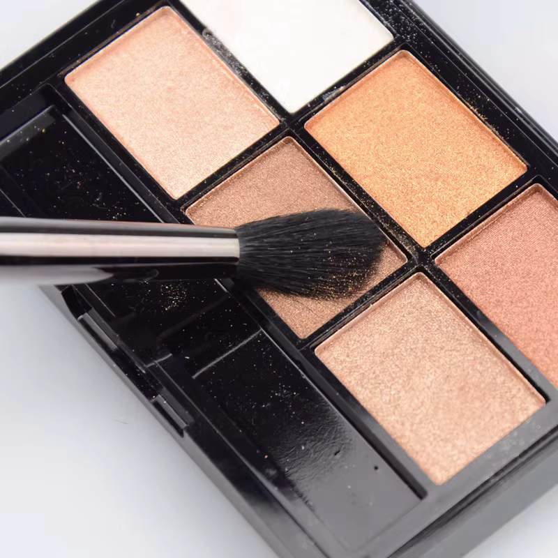 Fard à paupières mélange brosse maquillage naturel chèvre cheveux tache ombre