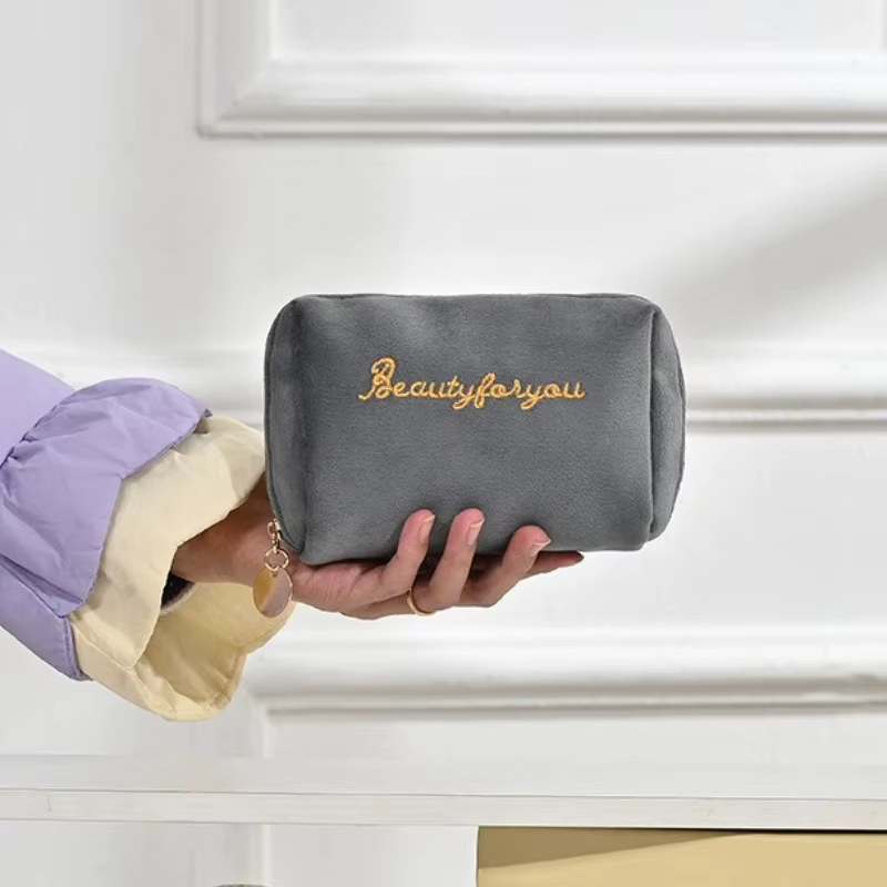 Sac de maquillage en velours pour femmes