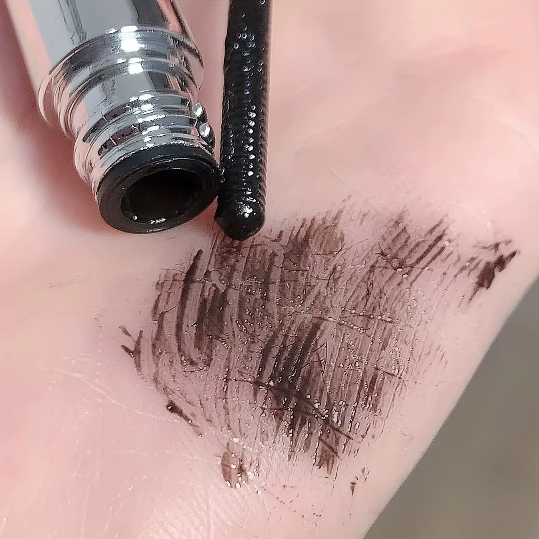 Mascara Tube Slim Sweet Mint - Noir