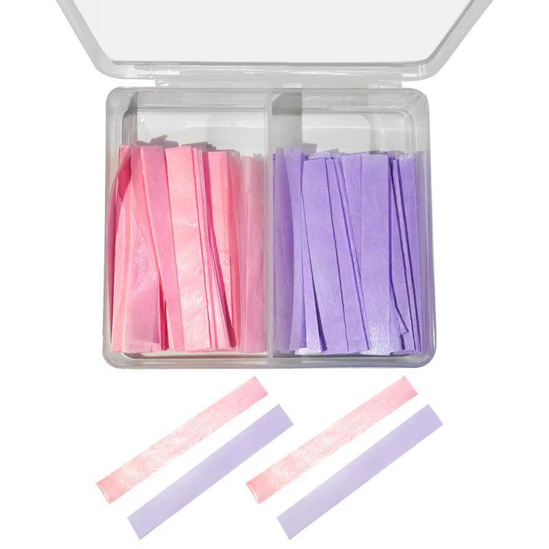 Recourbe-cils réutilisable avec des papiers de permanente pour un effet longue durée et un volume accru