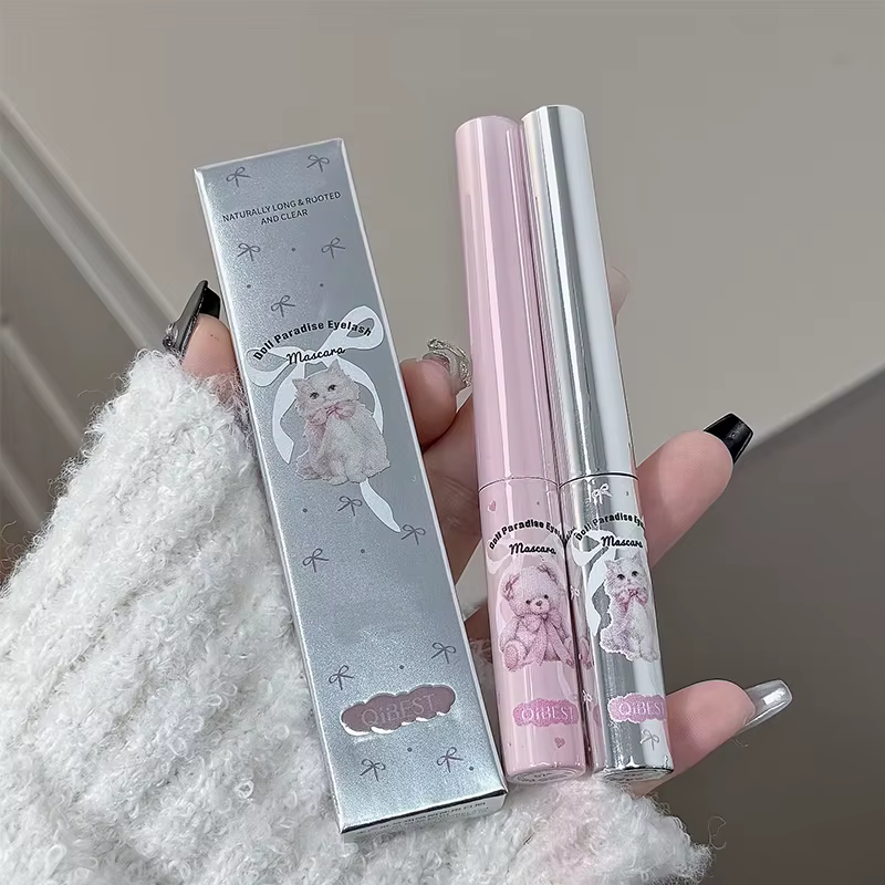 Mascara allongeant les cils