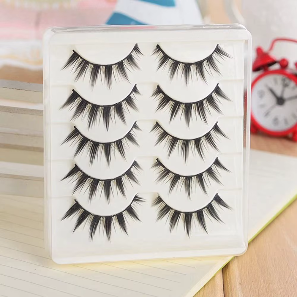 Petits faux cils SAFCosplay