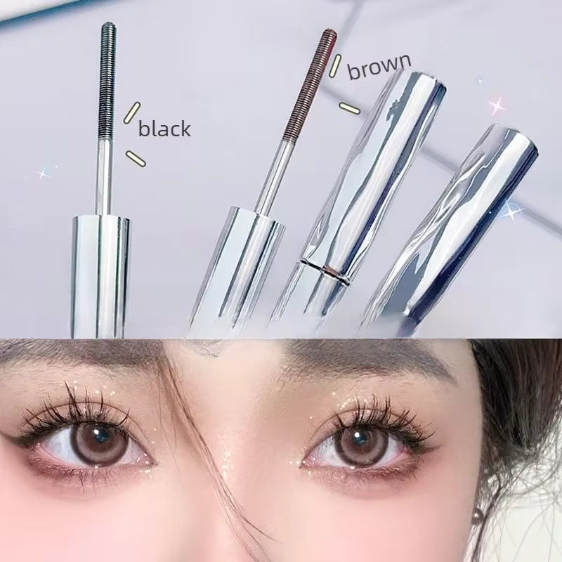 Mascara à tête de brosse en spirale imperméable