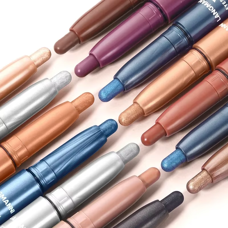 Crayon fard à paupières nacré