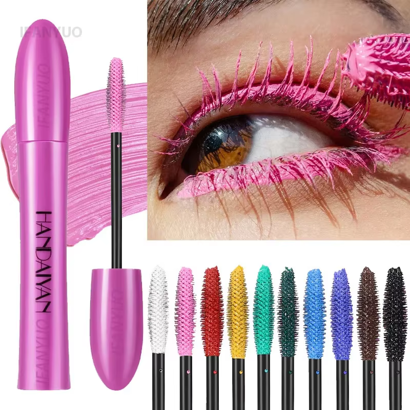 Mascara cils rose marron maquillage de scène coloré