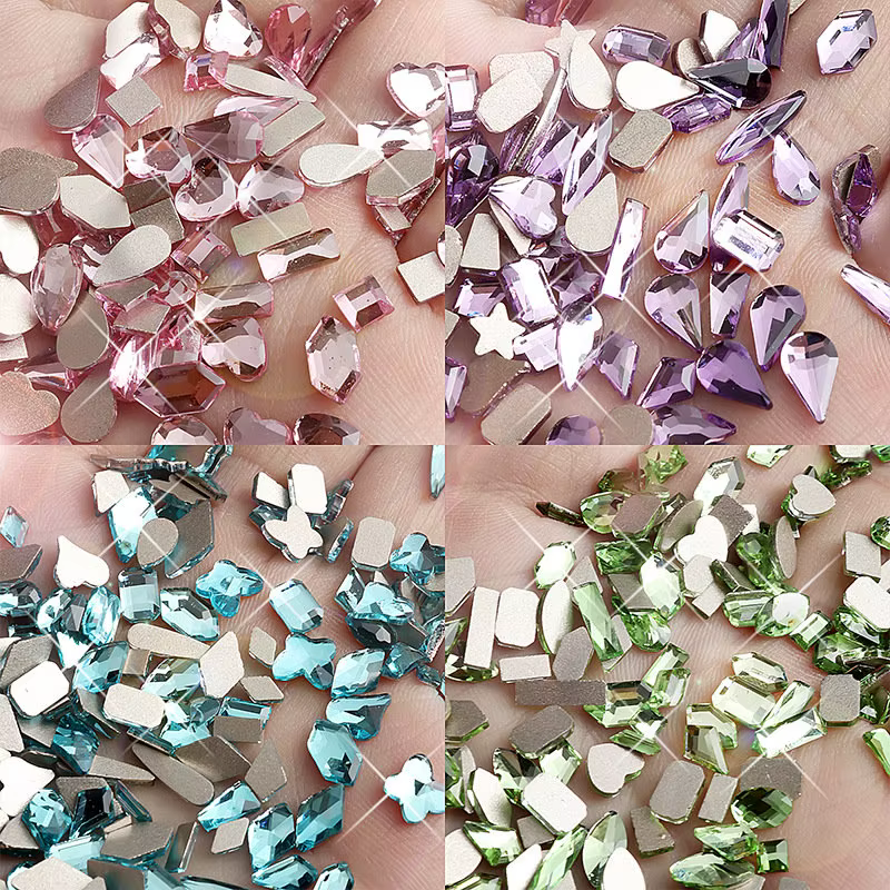 Strass en cristal astronomique plat en forme de breloques pour Nail Art, fournitures de décoration, accessoires professionnels, mélange de 40 pièces/lot, N64.Accesorios