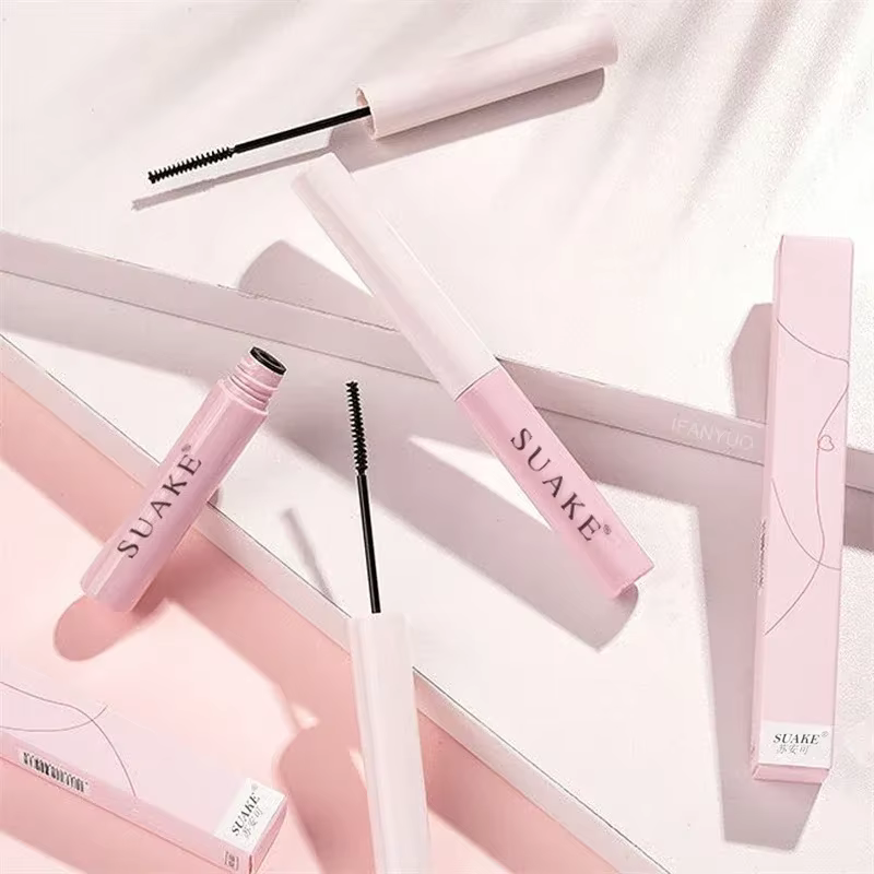 Mascara noir et brun 3D pour femme