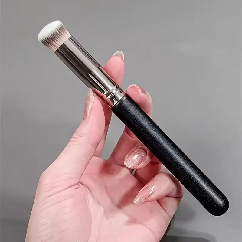Pinceau Kabuki avancé, pinceau correcteur 270
