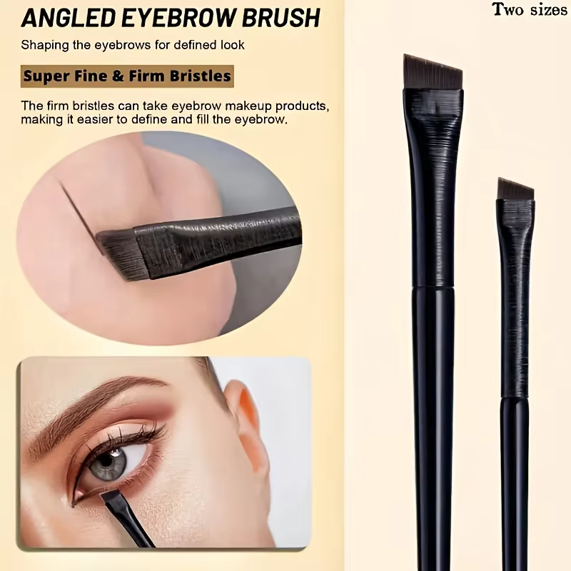 Ensemble de 5 pinceaux pour eye-liner, avec lame fine inclinée, adaptés à une application précise - Convient à tous les types de peau.