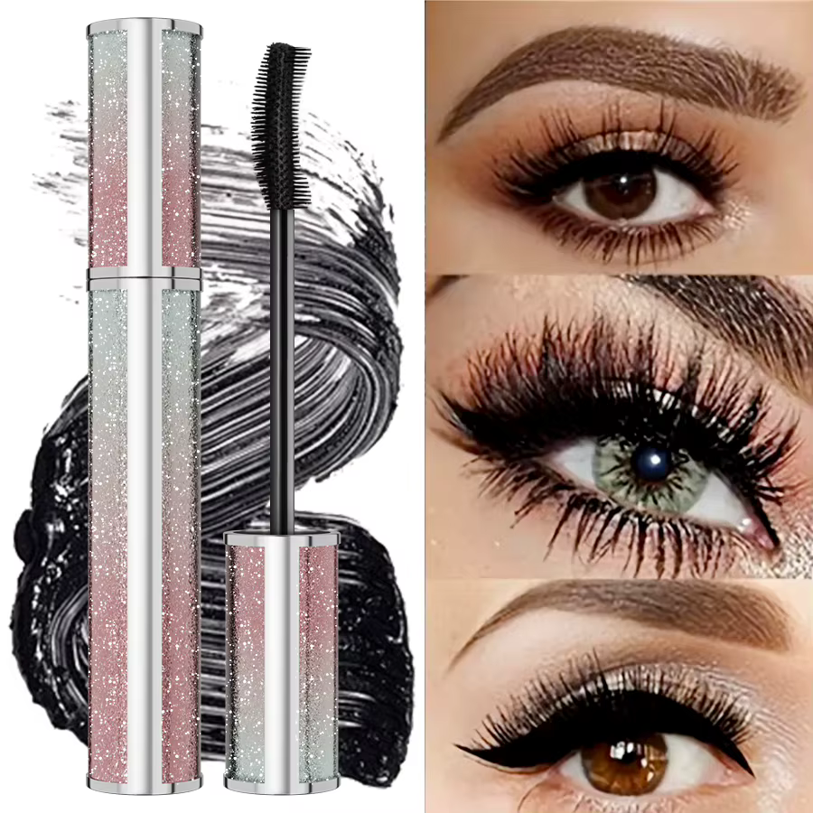 Mascara 4D allongeant les cils noirs