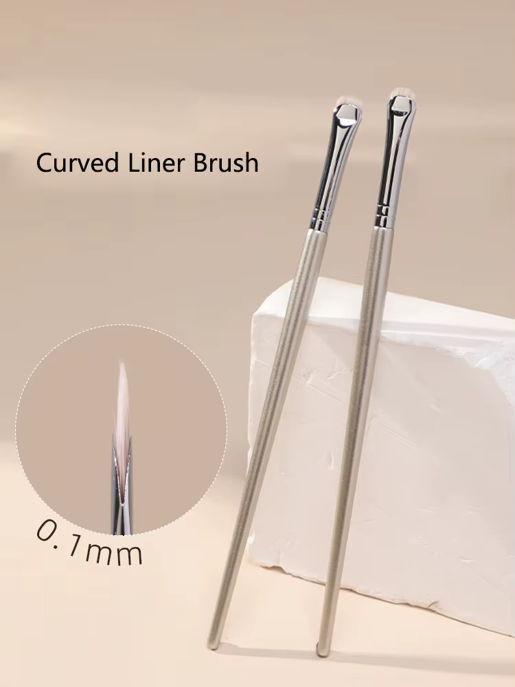 Pinceaux de maquillage pour les yeux incurvés, 1 pièce, pinceaux de maquillage de précision pour les paupières, aegyo sal, outils cosmétiques tranchants et fins pour petits yeux