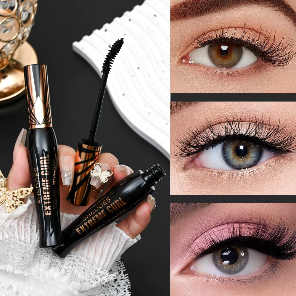 Mascara volumateur et bouclant