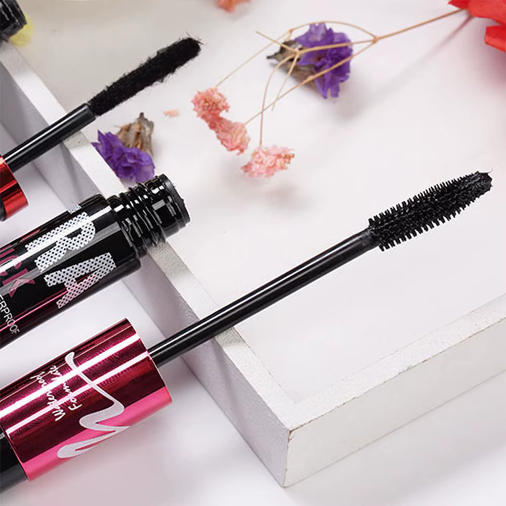 Ensemble de mascara en fibre avec double tubes