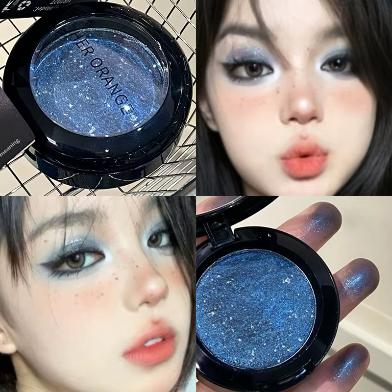 Fard à paupières bleu fumé scintillant brillant