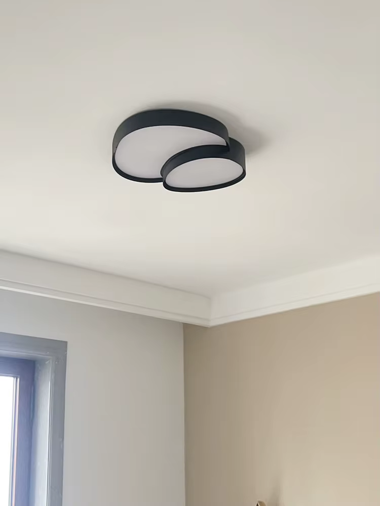 Salon lampe plafonniers chambre salle à manger lampes simple nordique moderne noir blanc lampe à LED maison lampe décorative