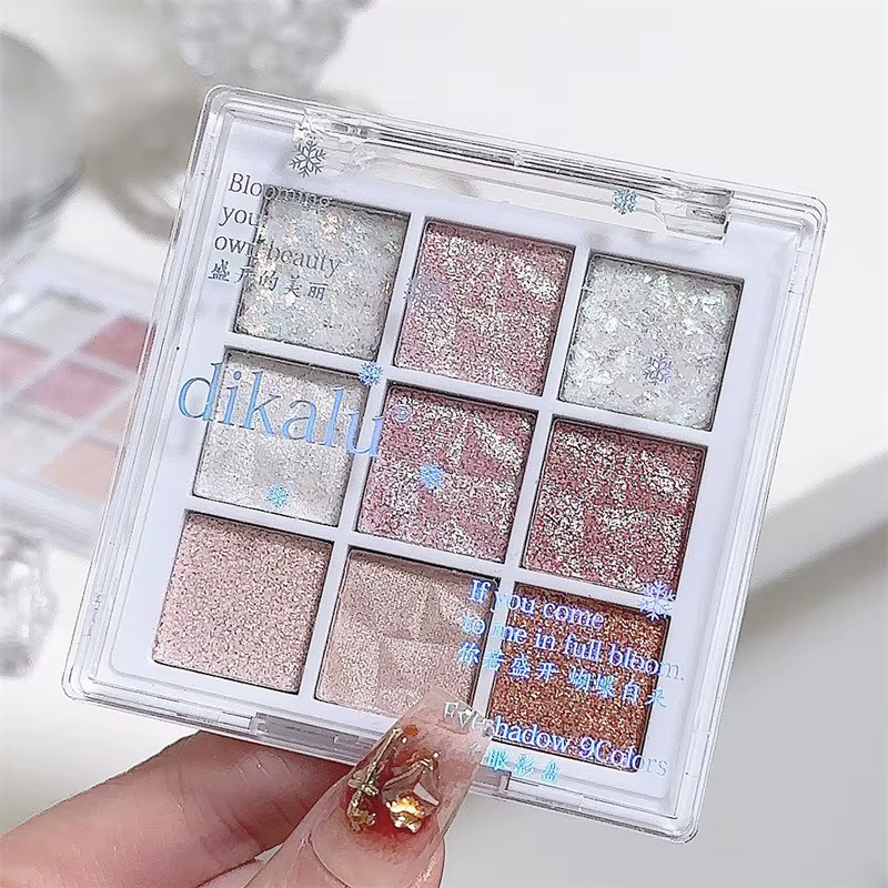 Palette de fards à paupières à paillettes de neige