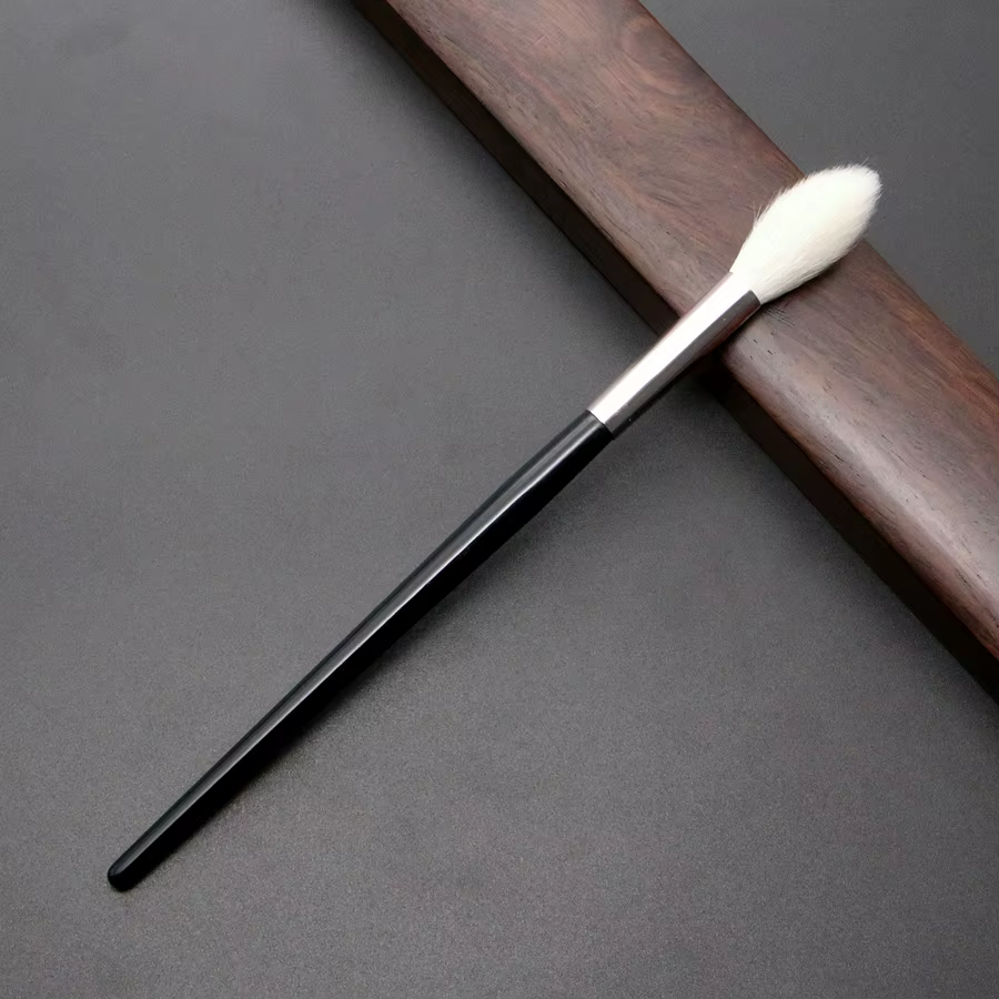 Pinceau surligneur conique pour fard à joues pinceaux de maquillage mélange de cheveux naturels