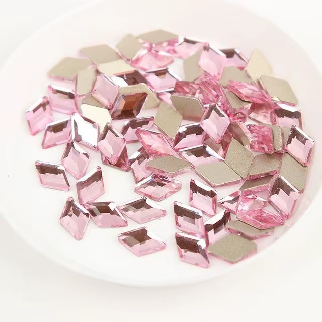 3*5/4*6/5*8mm Boutique losange fond plat nail art strass verre cristal 3D décoration d'ongle formes multiples en gros