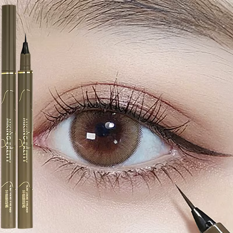 Stylo Eyeliner Ultra fin pour cils inférieurs