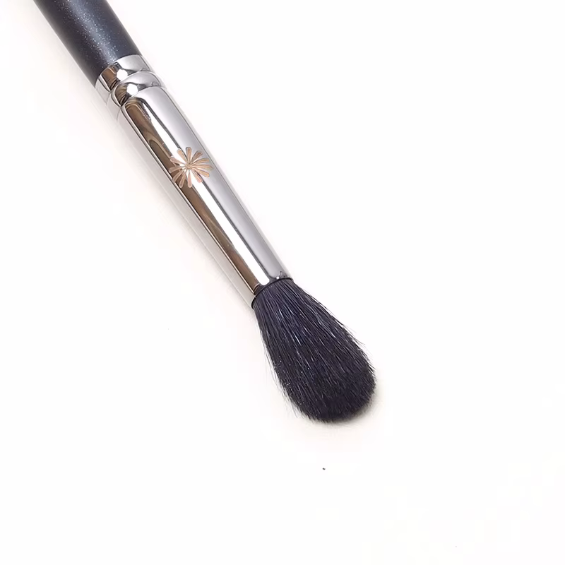 Fard à paupières mélange brosse maquillage naturel chèvre cheveux tache ombre
