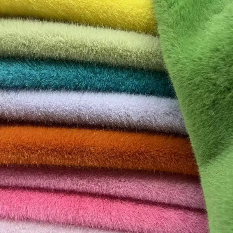 ZYFMPTEX 5mm tissu en peluche de vison extensible 50x50cm blanc fausse fourrure douce fibre de Polyester