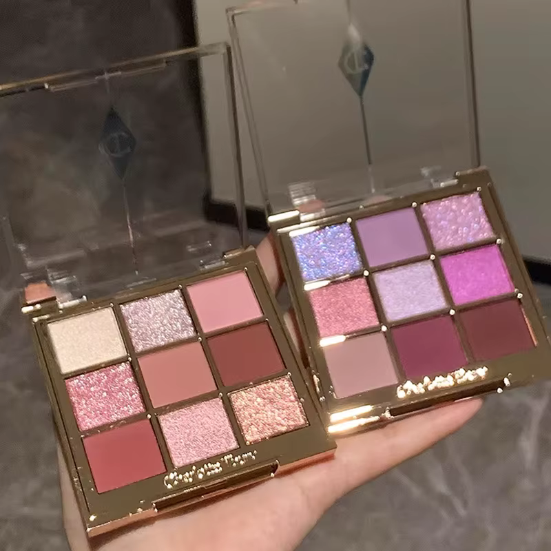 Charlotte Tilbury CT Highlight Shadow Palette de fards à paupières quatre couleurs et neuf