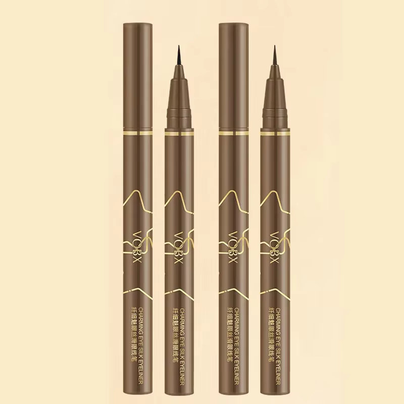 Eyeliner liquide marron durable