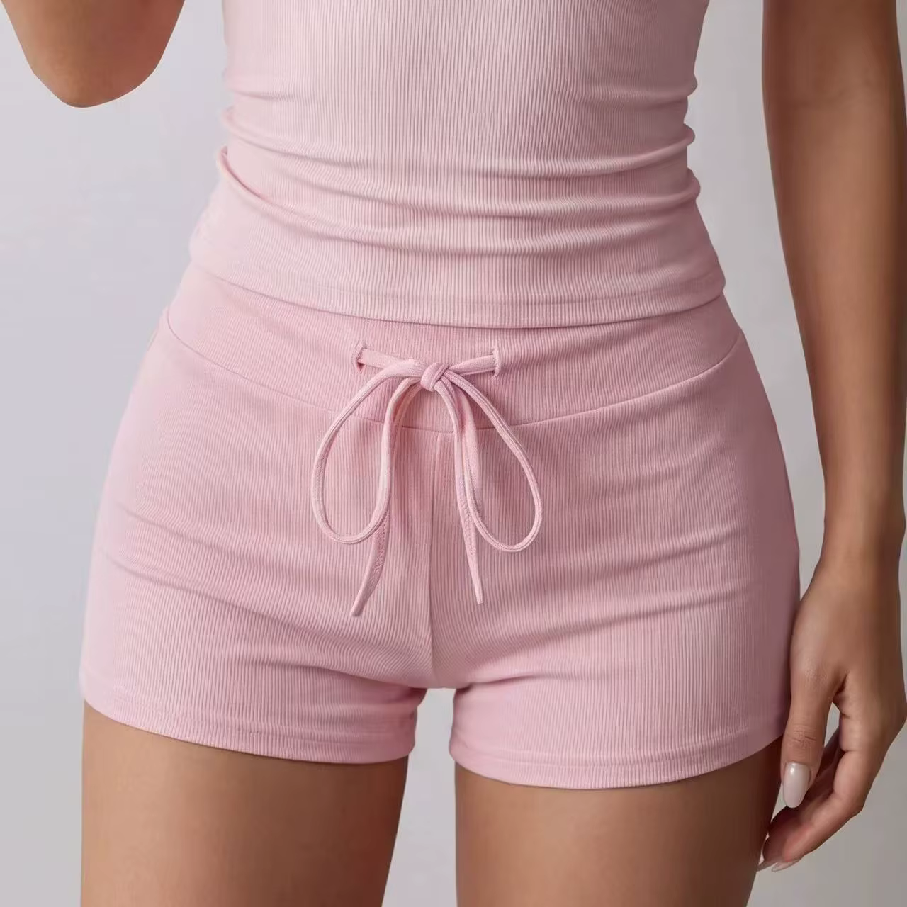 Shorts de sport taille basse pour femme avec cordon de serrage, fins, 92 % viscose, 8 % élasthanne, coupe ajustée, pour l'extérieur et décontractés