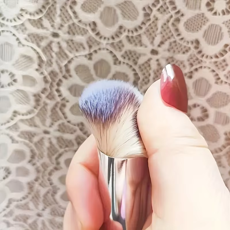 Pinceau Kabuki avancé, pinceau correcteur 270